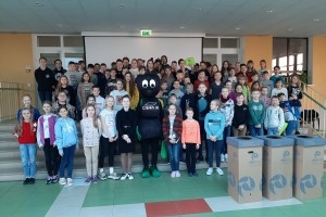 EKO Rija un Clean R vides lekciju komanda viesojas Ķekavas novada Pļavniekkalna sākumskolā un Baložu vidusskolā